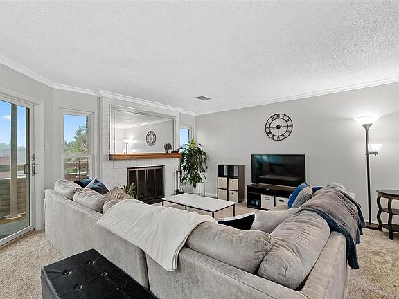4th image of 1033 Wilton Royal Dr APT 205