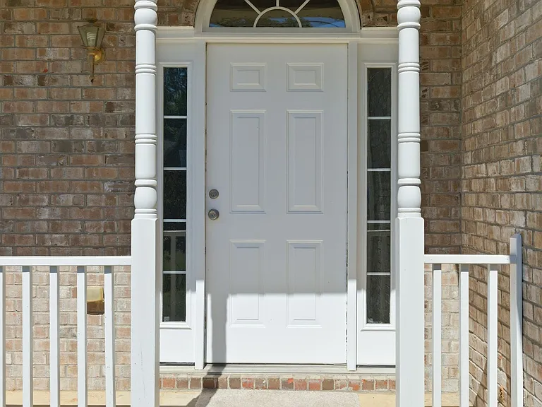 349 Clearlake Dr — Photo 4