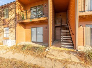 904 University Dr #9, College Station, TX 77840