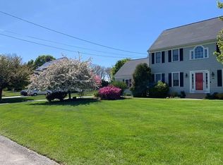 24 Colleens Way, Attleboro, MA 02703