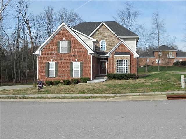 1st image of 805 Brooke Valley Trce