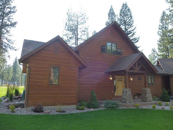 2nd image of 1682 Golf View Dr