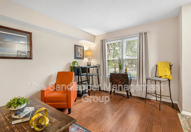 21D S Anderson Ave — Photo 5