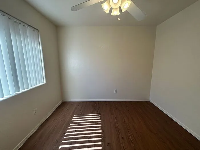5082 W Buffalo St — Photo 19