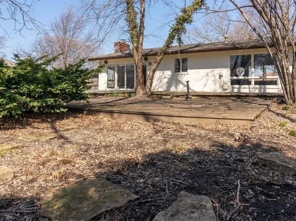 6335 SW 21st Ter, Topeka, KS 66614