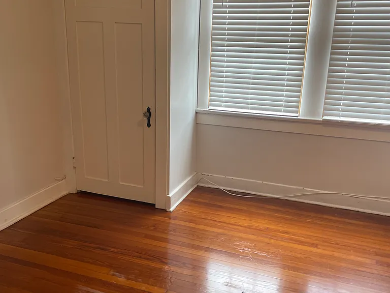 2401 Nashville Ave — Photo 14