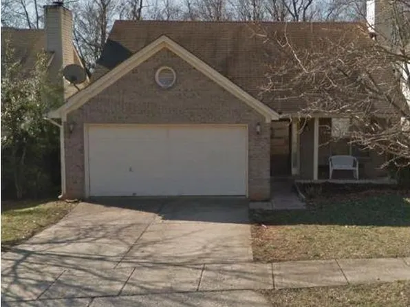 285 Shoreside Dr, Lexington, KY 40515