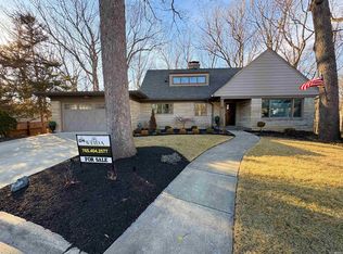 320 Laurel Dr, West Lafayette, IN 47906