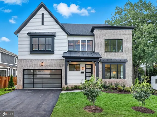 2830 N Tacoma St, Arlington, VA 22213