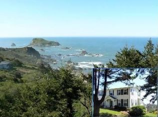 17424 E Ocean Dr, Brookings, OR 97415