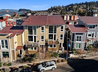 248 29th St, Astoria, OR 97103