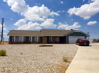 16962 Crestview Ct, Victorville, CA 92395