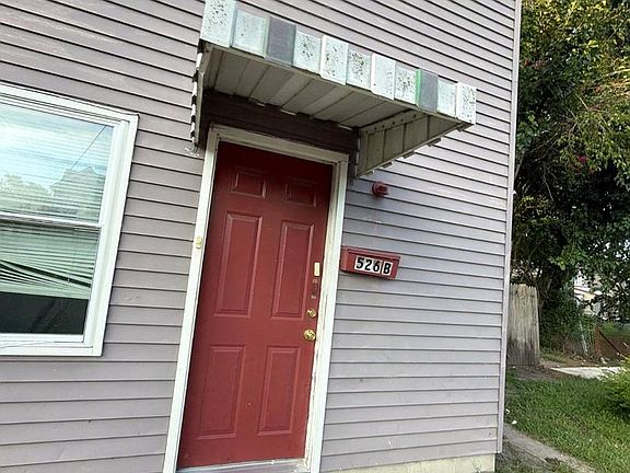 2nd image of 526 Pine St