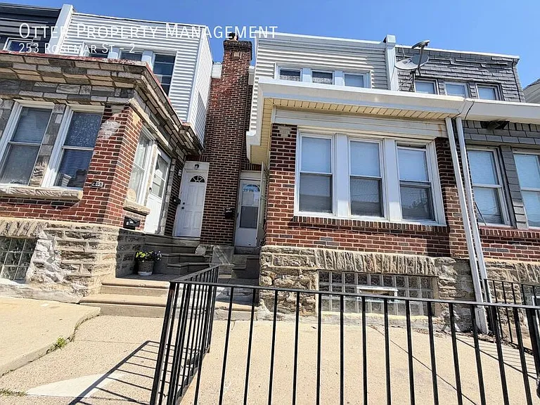 253 Rosemar St #2 — Photo 21