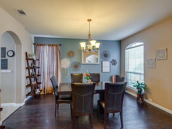 5th image of 1118 Eastwick Dr