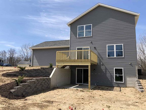 3rd image of 324 Fairview Dr