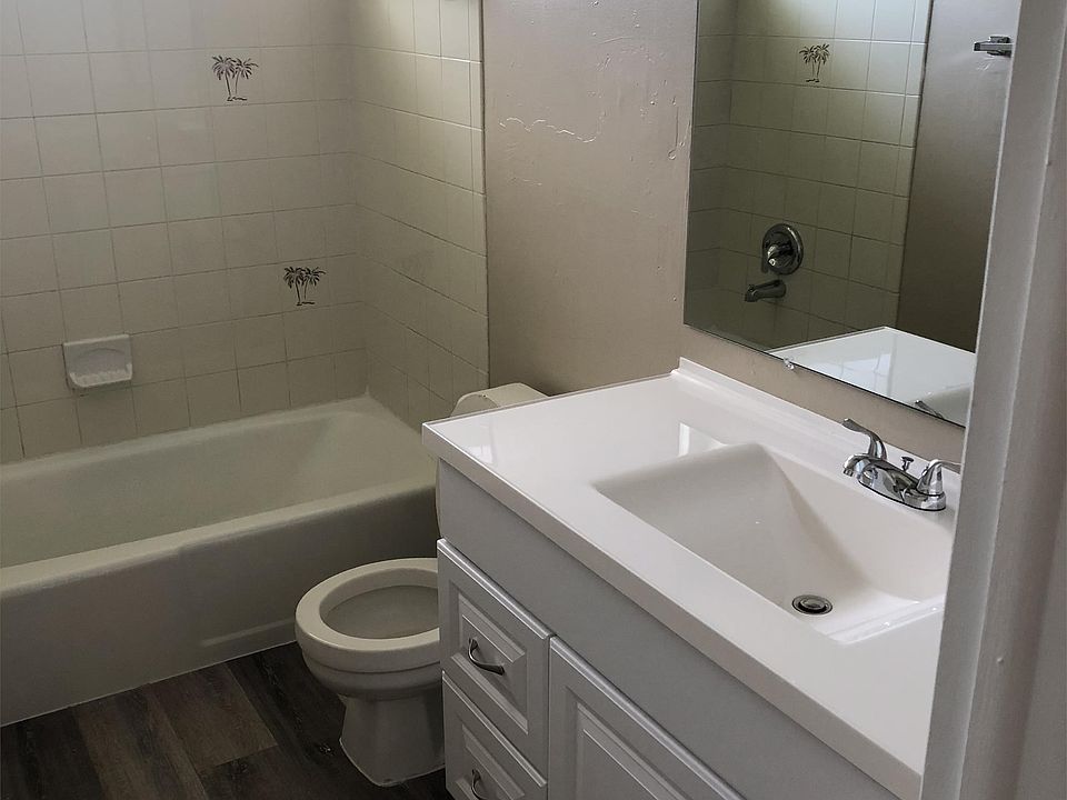 Hall Bath