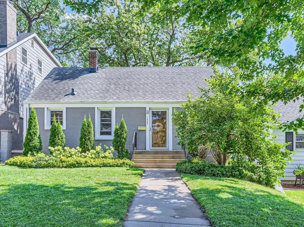 1968 Pinehurst Ave, Saint Paul, MN 55116