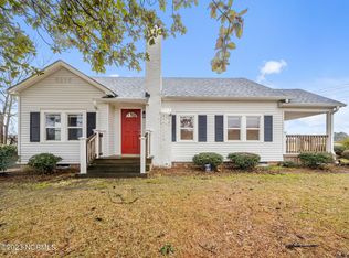 109 Teachey Loop Rd, Rose Hill, NC 28458