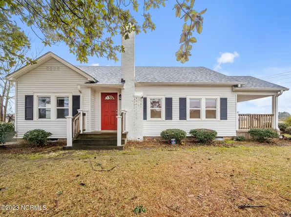 109 Teachey Loop Road, Rose Hill, NC 28458