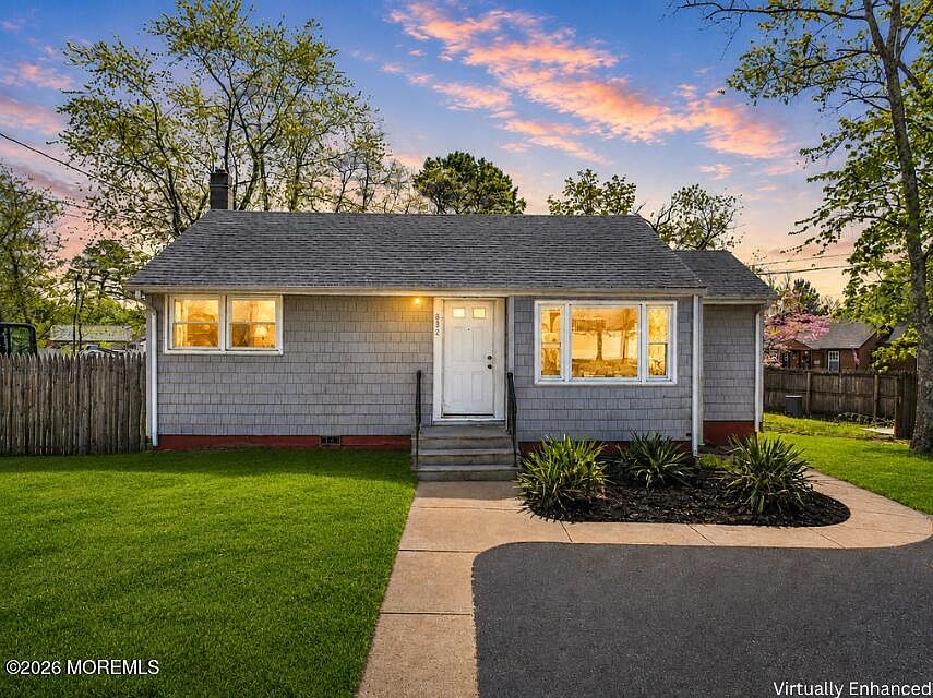 1st image of 838 Maple Avenue