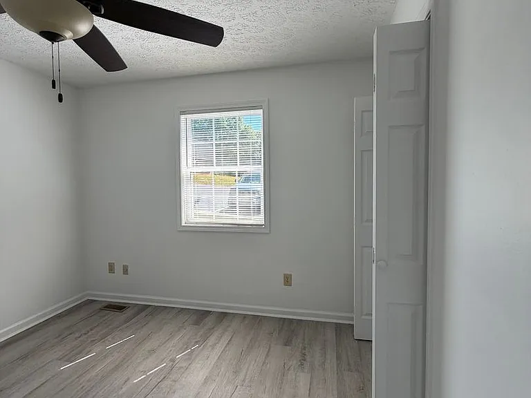 Timbercrest Townhomes — Photo 35