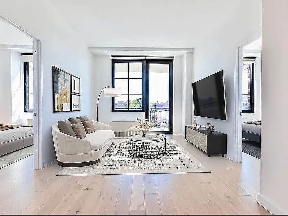 1st image of 14474 Northern Blvd APT 6D