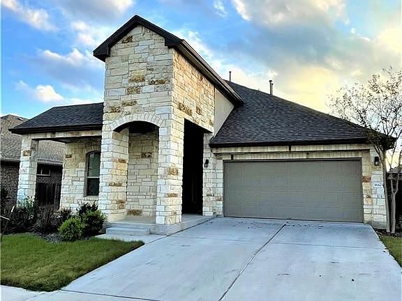 2nd image of 16425 Pienza Dr