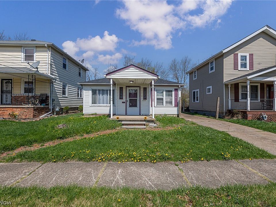1st image of 1020 W 19th St