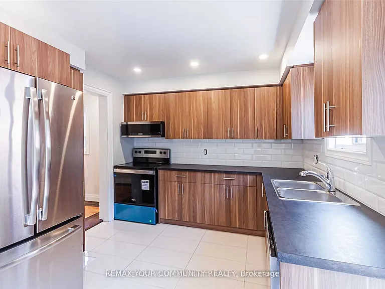 1138 Thimbleberry Cir — Photo 11