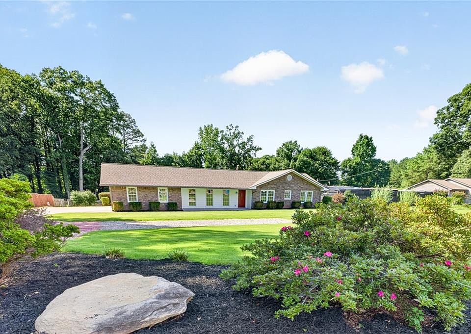 1st image of 2637 Stone Dr