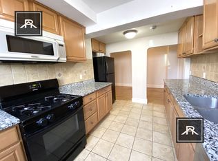 117 Winthrop Rd #12C, Brookline, MA 02445