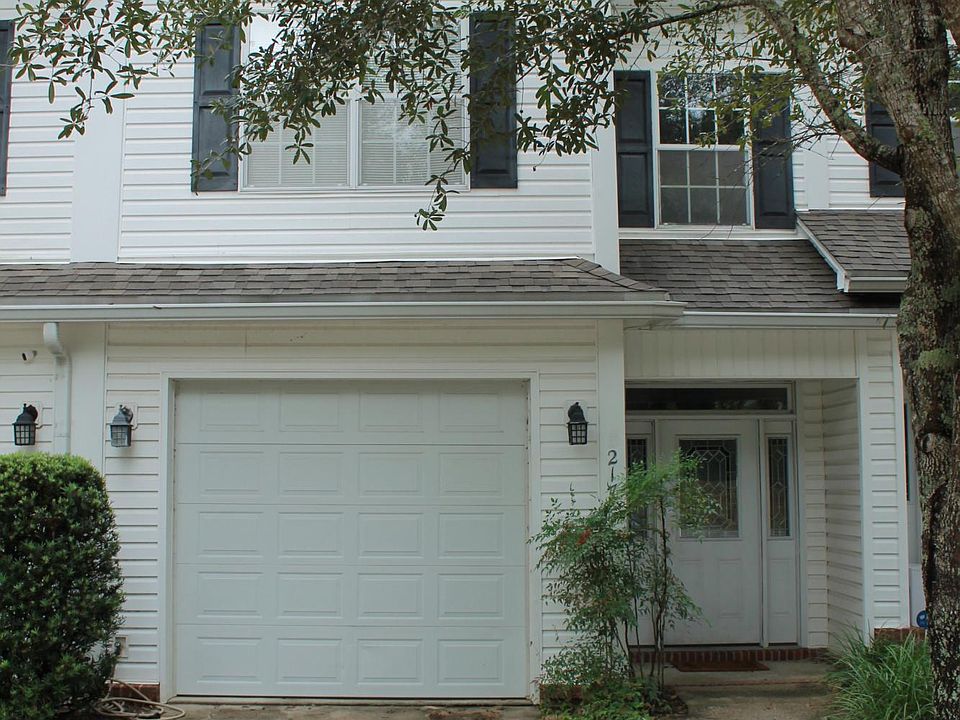 1st image of 217 Evans Ave