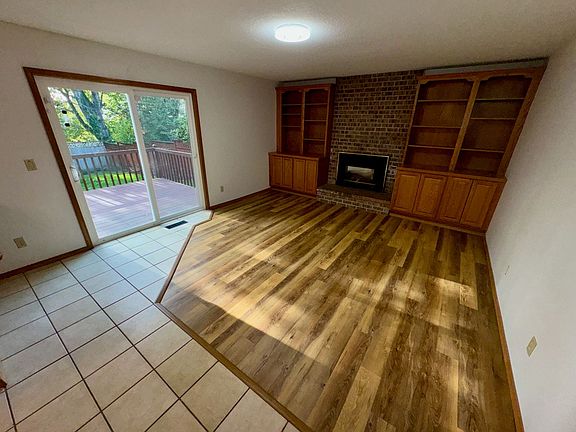 5th image of 142 Kingsgate Rd
