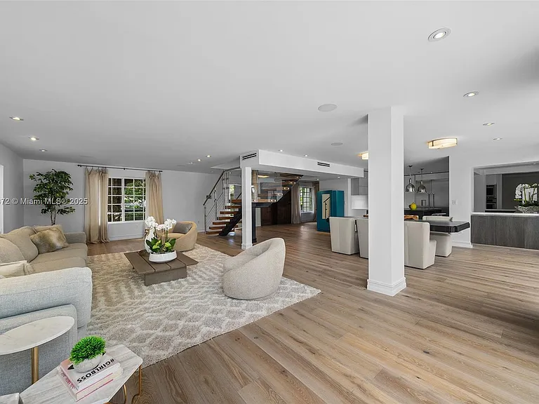 575 Bay Point Rd — Photo 29