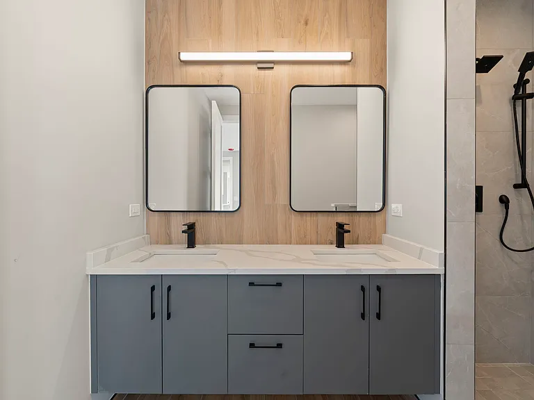 2354 W Polk St #303 — Photo 18