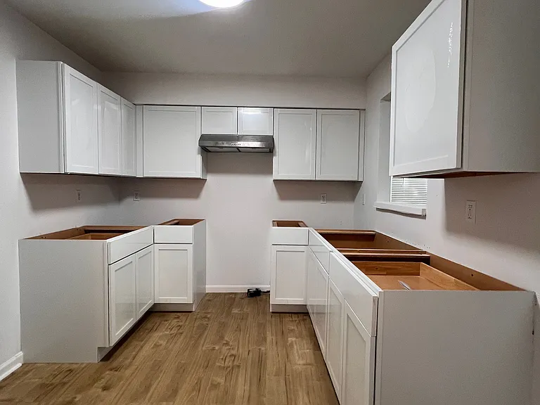 1723 W Kentucky St — Photo 16