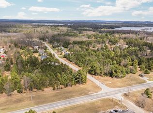 33 Old Cabin Dr #33, Interlochen, MI 49643