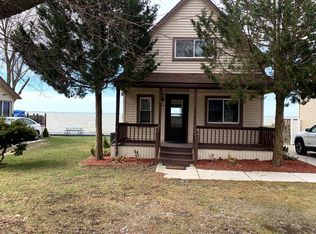 9315 Dixie Hwy, Fair Haven, MI 48023