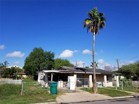 2nd image of 7400 S Dianne Dr