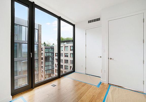 2nd image of 54 Noll St #9529