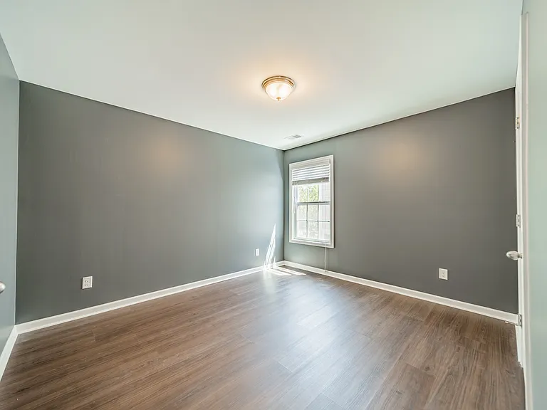10001 Perth Moor Rd — Photo 34