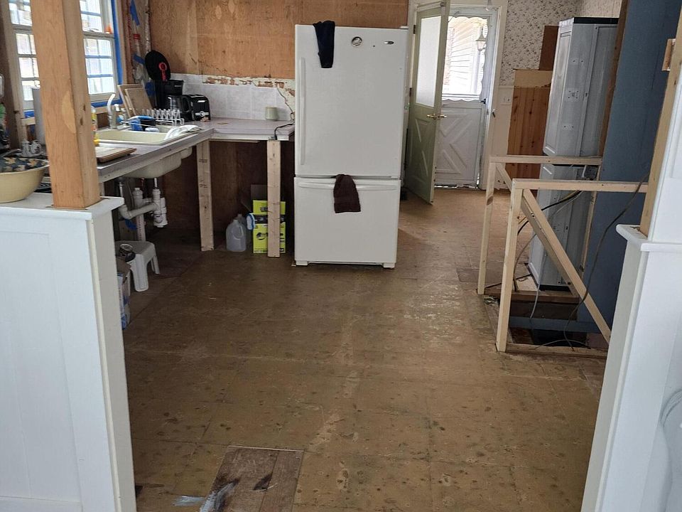 2nd image of 84 Duncan Road