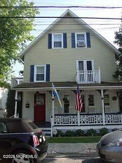 3 bed, 2298 sqft, $4,650 — Photo 4