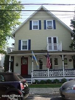 4th image of 74 Mount Hermon Way