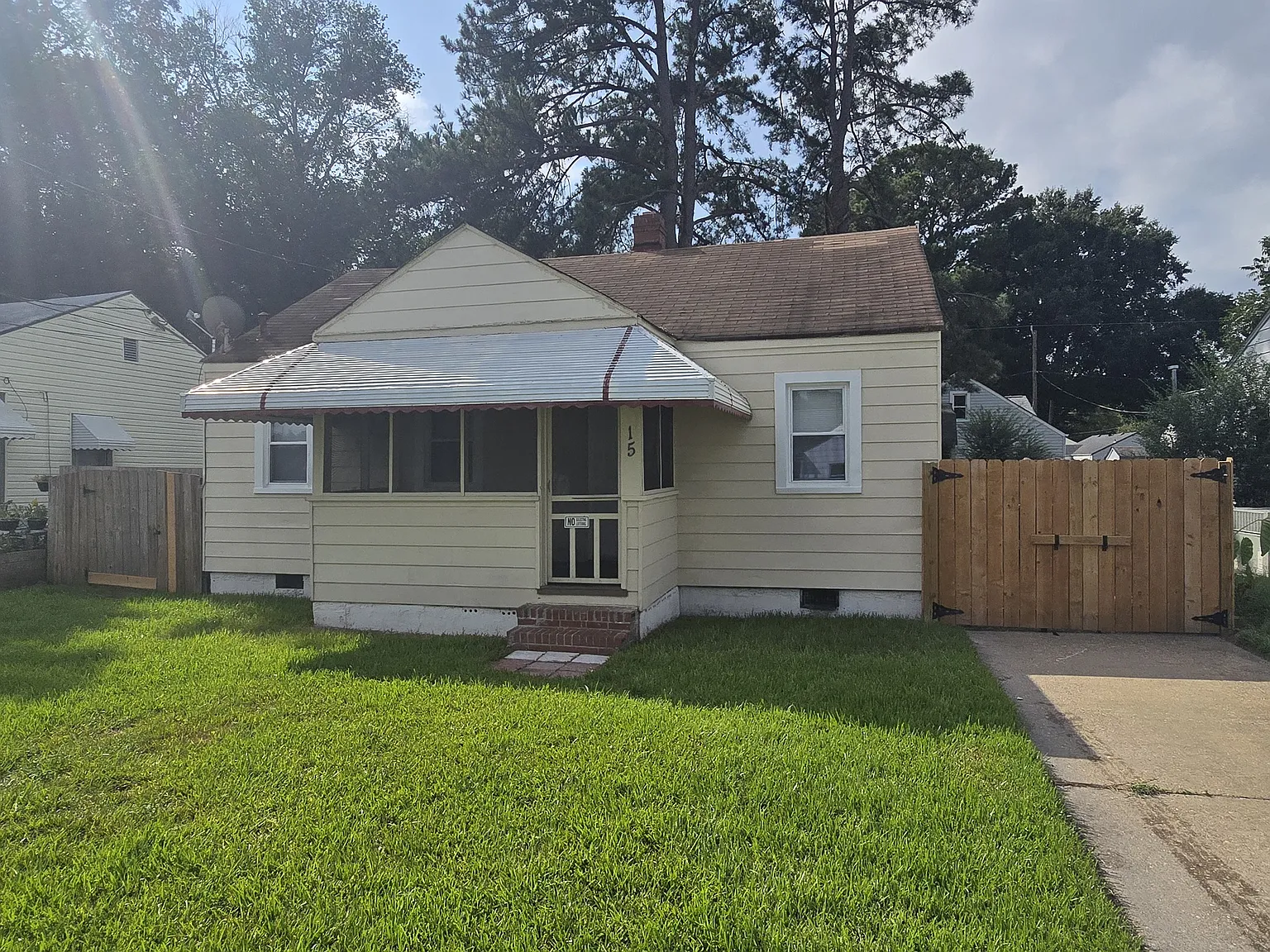 2 bed, 720 sqft, $1,560 — Photo 1