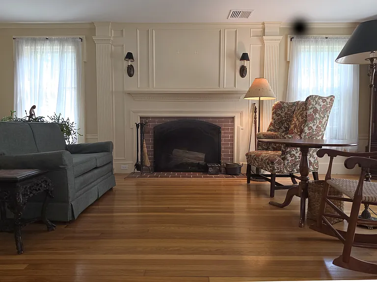 11 Alden Ave — Photo 18
