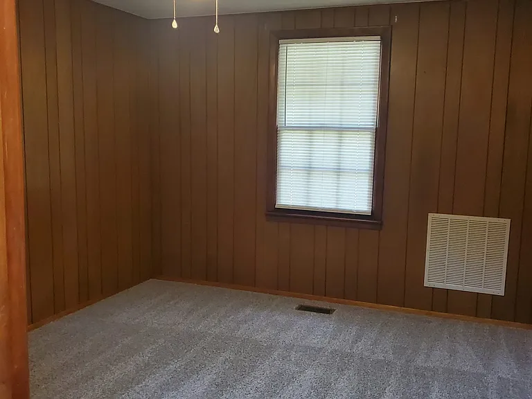 5006 Valley St — Photo 13