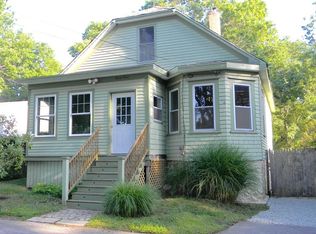 88 Hancock St, Dartmouth, MA 02747