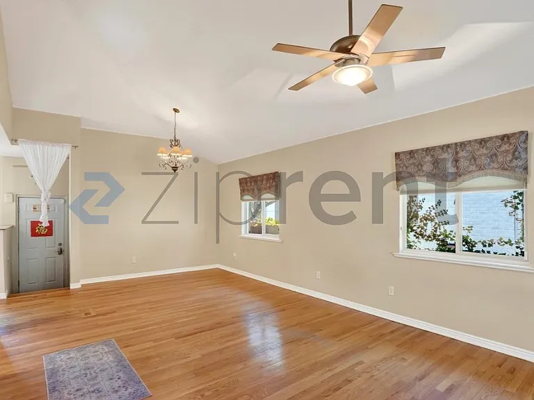 3695 Grape St — Photo 5